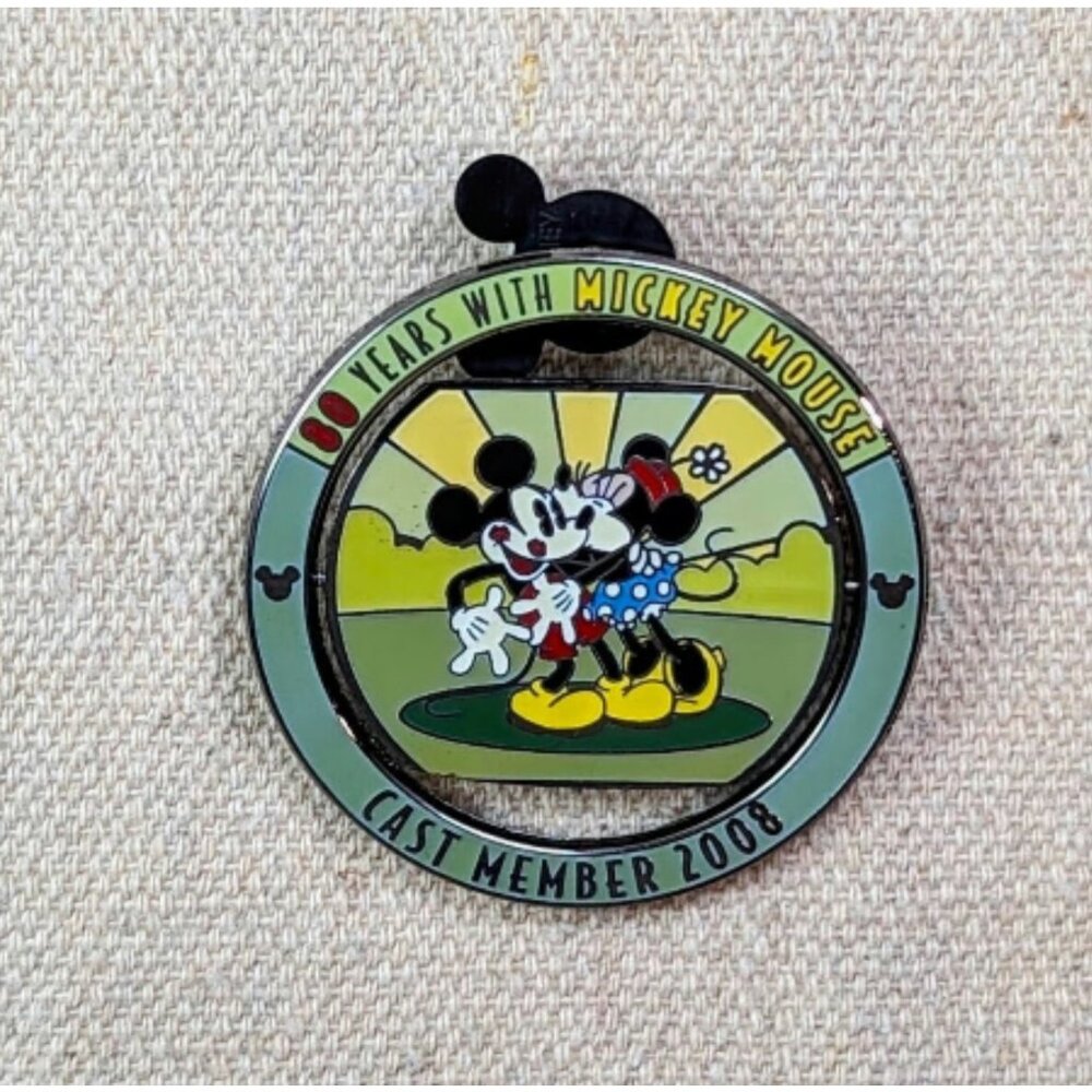 80 Years With Mickey Mouse Cast Member 2008 Kissing Holding Hands Spinner Pin